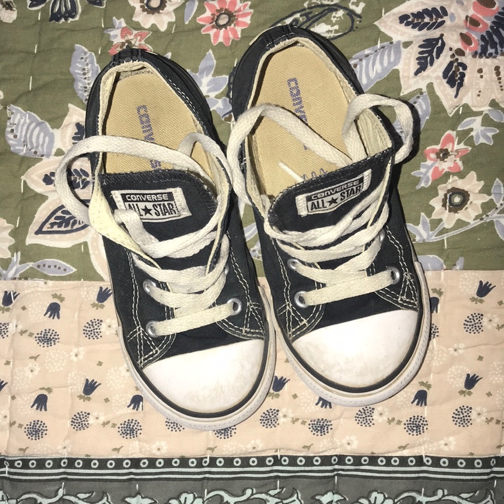 Girls Converse